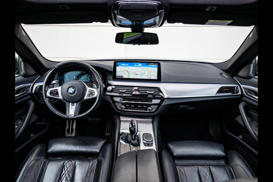 BMW 5 Serie Touring 520i M-sport High Executive Edition | Harman Kardon | Pano | BTW | Dealer onderhouden