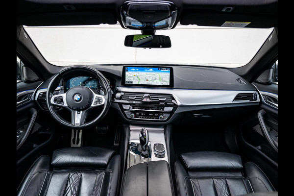BMW 5 Serie Touring 520i M-sport High Executive Edition | Harman Kardon | Pano | BTW | Dealer onderhouden