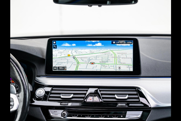 BMW 5 Serie Touring 520i M-sport High Executive Edition | Harman Kardon | Pano | BTW | Dealer onderhouden