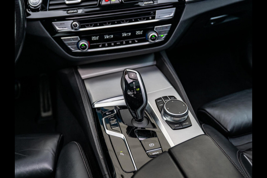 BMW 5 Serie Touring 520i M-sport High Executive Edition | Harman Kardon | Pano | BTW | Dealer onderhouden