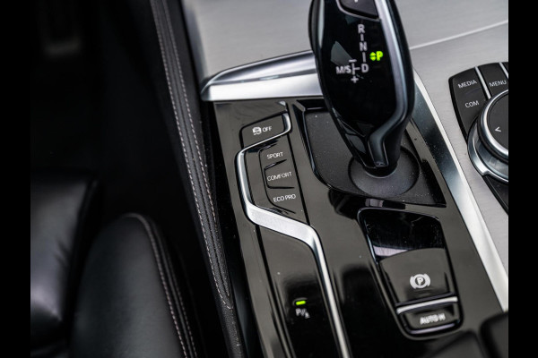 BMW 5 Serie Touring 520i M-sport High Executive Edition | Harman Kardon | Pano | BTW | Dealer onderhouden