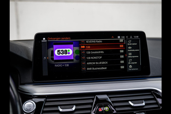 BMW 5 Serie Touring 520i M-sport High Executive Edition | Harman Kardon | Pano | BTW | Dealer onderhouden
