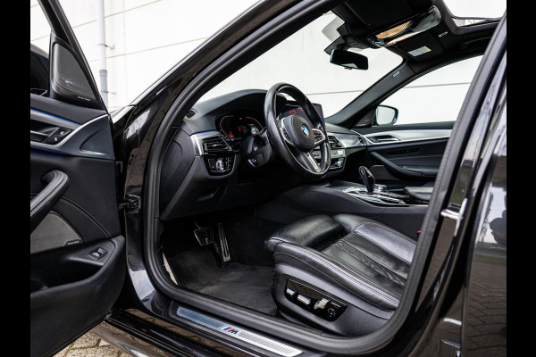 BMW 5 Serie Touring 520i M-sport High Executive Edition | Harman Kardon | Pano | BTW | Dealer onderhouden