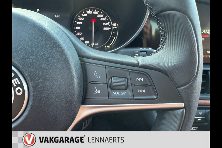 Alfa Romeo Giulia 2.0T Super (RIJKLAARPRIJS/BOVAG)