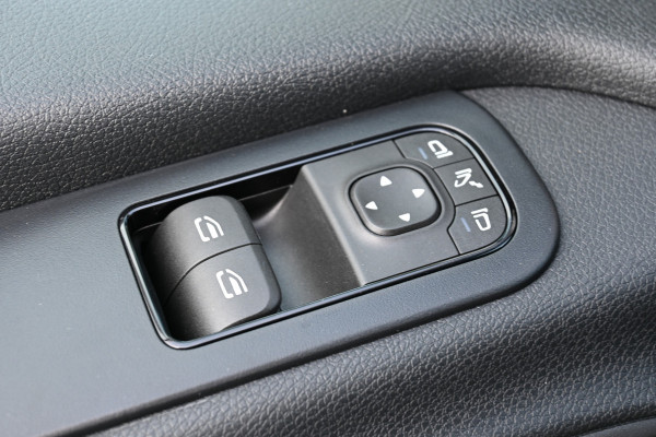 Mercedes-Benz Sprinter 317 CDI DC L3H2 Pro 3500 kg Trekhaak, Comfort stoel, Etc.