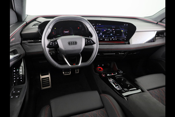 Audi SQ6 e-tron quattro 100 kWh 490pk | Panoramadak | B&O Audio | Electrisch verstelbare voorstoelen + geheugen bestuurderstoel | MMI Experience Pro