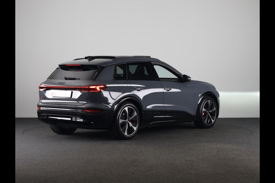 Audi SQ6 e-tron quattro 100 kWh 490pk | Panoramadak | B&O Audio | Electrisch verstelbare voorstoelen + geheugen bestuurderstoel | MMI Experience Pro