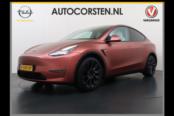 Tesla Model Y Long Range AWD 514pk SOH 85% Warmtepomp 20" Lmv Ivoor Leer Panoramadak Matrix-LED Autopilot Elektr.Stuur+Stoel+Verwarmd Navi Ecc Camera's Elektr.AchterKlep Parkeer Assistent Sentry-Mode Privacyglas Bluetooth Dodehoek detector Connected services Origineel Nederlandse Auto Batterij en Motorgarantie tot 23-12-2029/192.000km