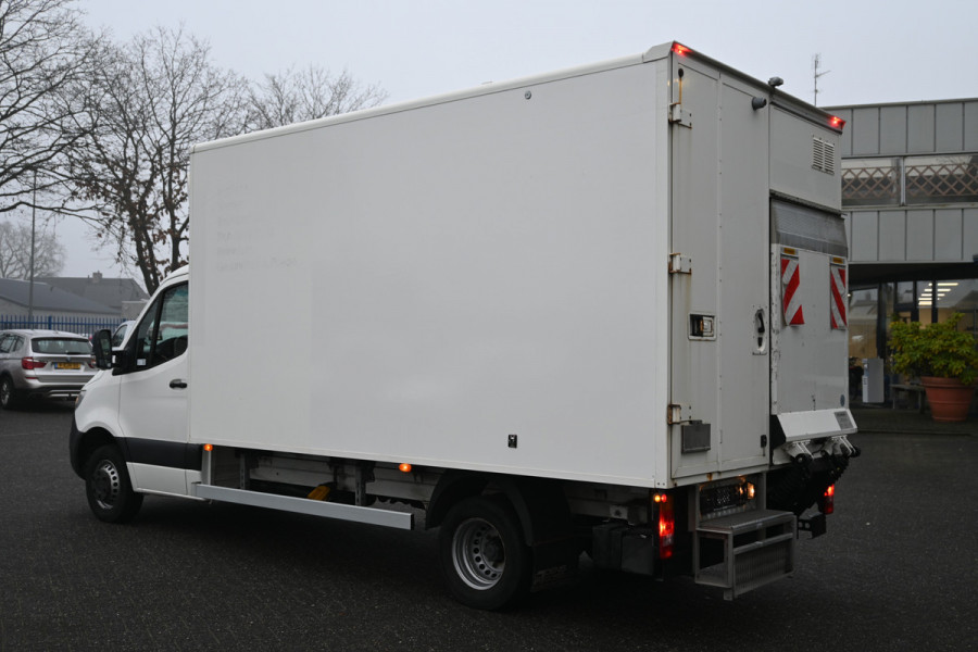 Mercedes-Benz Sprinter 514 CDI Bakwagen met laadklep Airco, Camera, Geveerde stoel, Palfinger klep