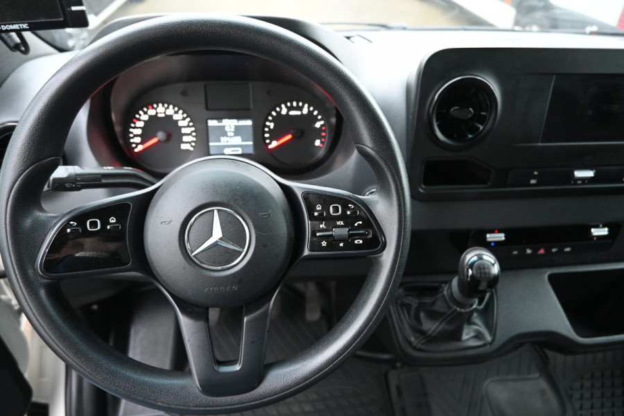 Mercedes-Benz Sprinter 514 CDI Bakwagen met laadklep Airco, Camera, Geveerde stoel, Palfinger klep