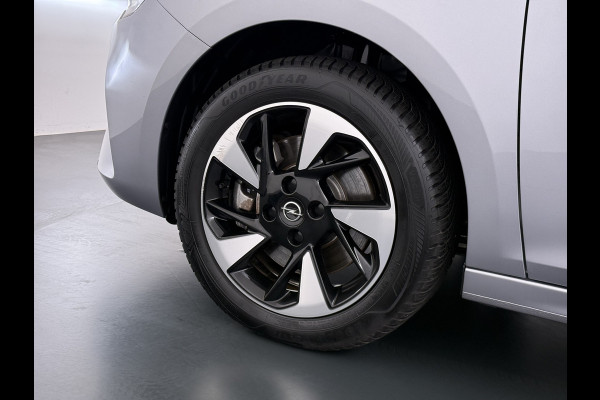 Opel CORSA-E Elegance 50kWh 3-Fase Navi Ecc Apple Carplay Android Auto Cruise Control DAB Lmv Led Bluetooth Lane Assist Regen-Lichtsensor Keyless SOH 91% 1e Eigenaar Dealeronderhouden Origineel Nederlandse Auto