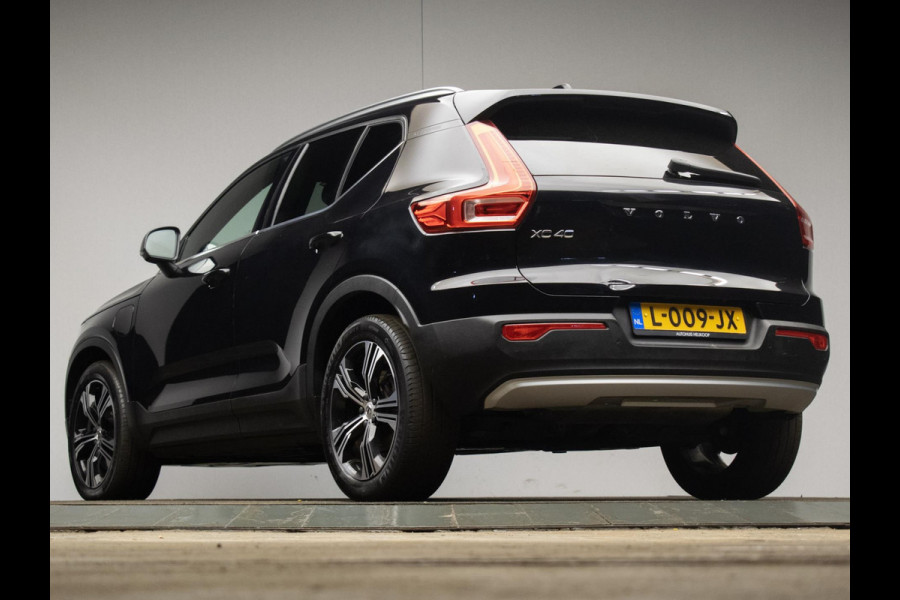 Volvo XC40 1.5 T4 Recharge Inscription Expression (APPLE CARPLAY,NAVI,LED,SPORTSTOELEN,PDC,LM VELGEN,NETTE STAAT))