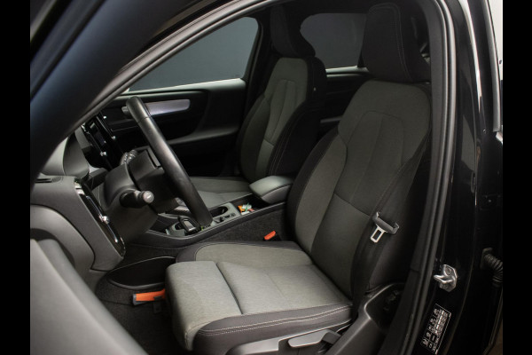 Volvo XC40 1.5 T4 Recharge Inscription Expression (APPLE CARPLAY,NAVI,LED,SPORTSTOELEN,PDC,LM VELGEN,NETTE STAAT))
