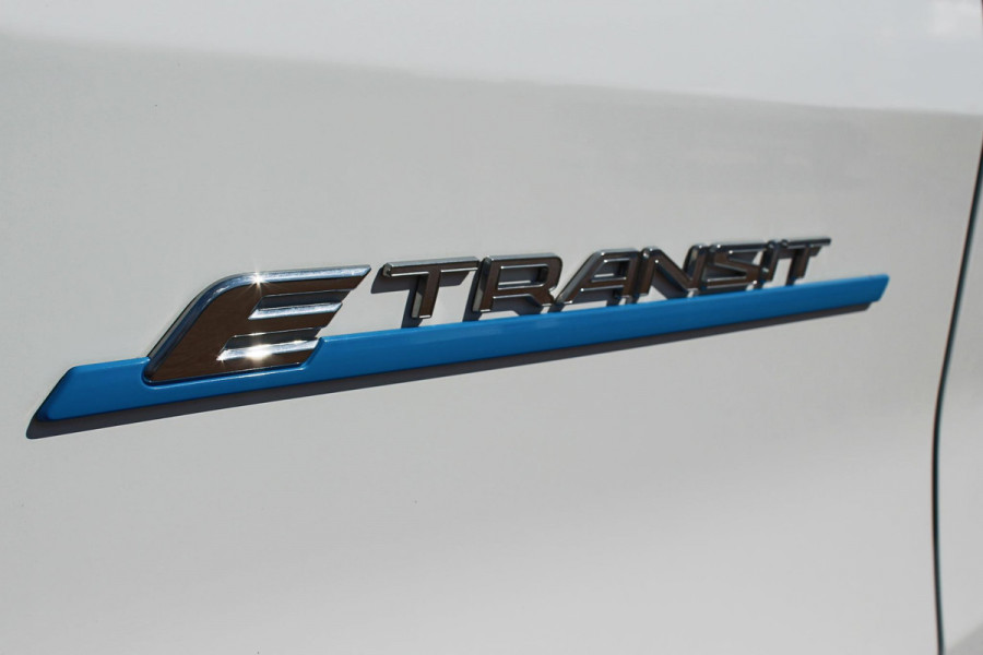 Ford E-Transit 350 L2H2 Trend 68 kWh Pro Power on board, Navigatie, Adaptieve Cruise, 360 camera