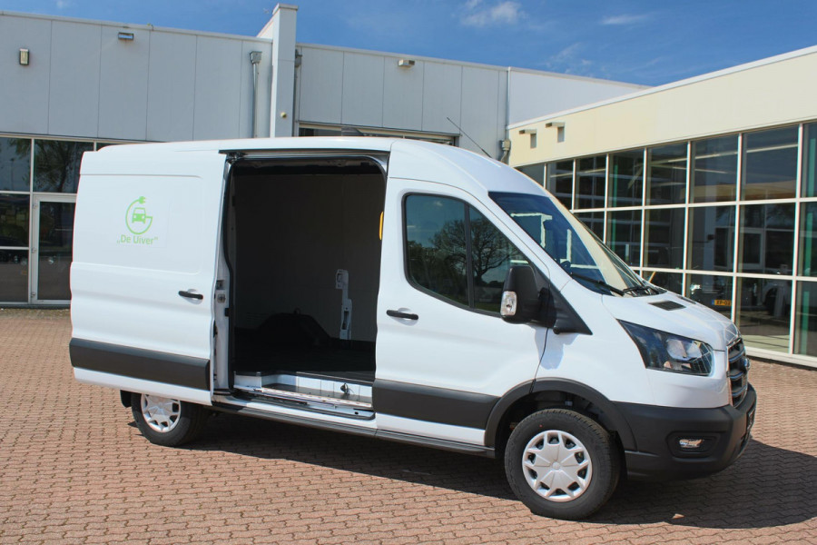 Ford E-Transit 350 L2H2 Trend 68 kWh Pro Power on board, Navigatie, Adaptieve Cruise, 360 camera