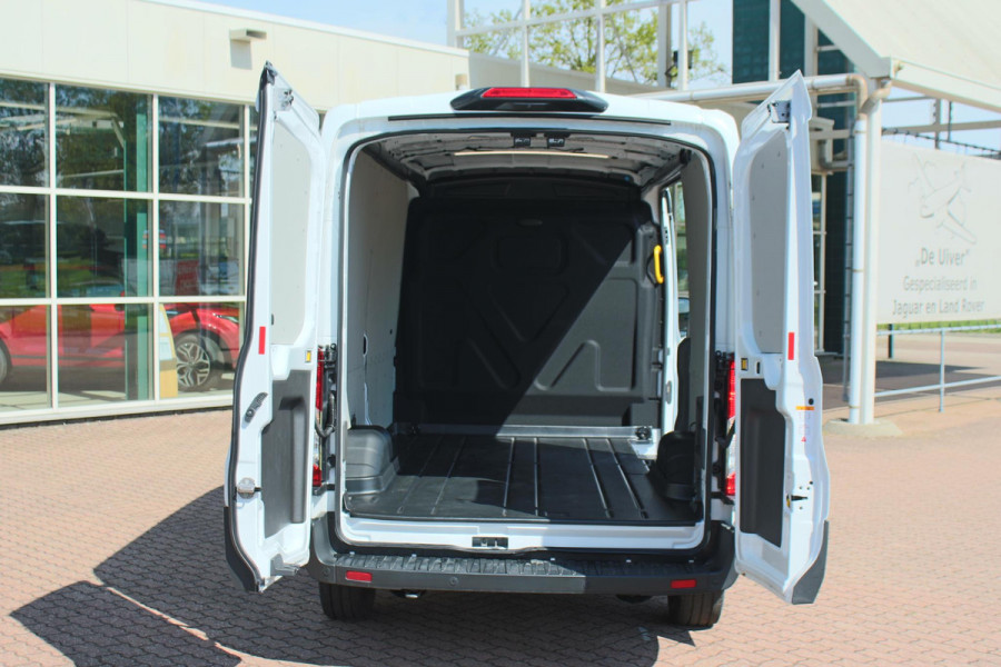 Ford E-Transit 350 L2H2 Trend 68 kWh Pro Power on board, Navigatie, Adaptieve Cruise, 360 camera