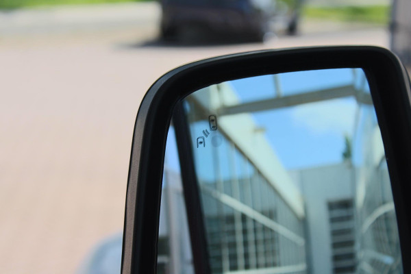 Ford E-Transit 350 L2H2 Trend 68 kWh Pro Power on board, Navigatie, Adaptieve Cruise, 360 camera