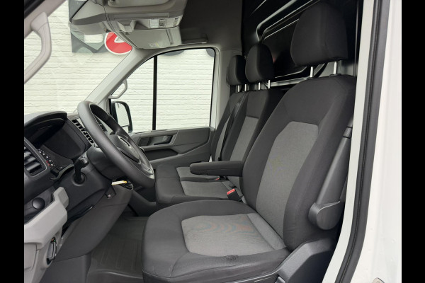 Volkswagen Crafter 35 2.0 TDI L3H3 EURO 6 Garantie Trekhaak Airco Cruise Pdc Dab Carplay Navi