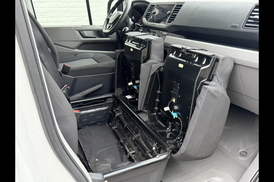 Volkswagen Crafter 35 2.0 TDI L3H3 EURO 6 Garantie Trekhaak Airco Cruise Pdc Dab Carplay Navi