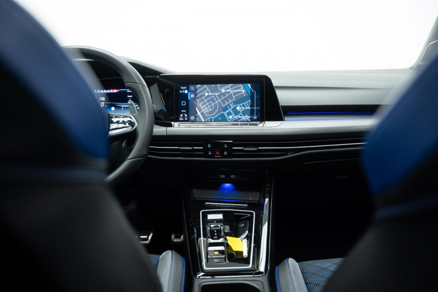 Volkswagen Golf ABT 2.0 TSI R 4Motion |Pano|AKRA|H&K|HUD|Camera|Dodehoek|