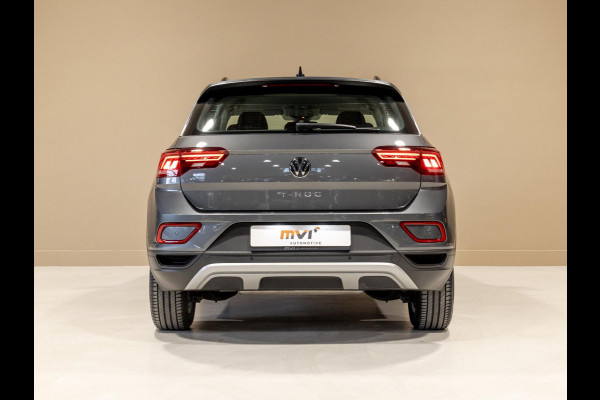 Volkswagen T-Roc 1.5 TSI Life / 150pk / Achteruitrij camera / Stoelverwarming /