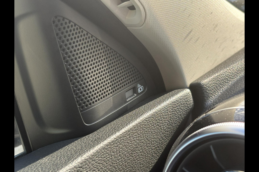 MG EHS 1.5 TGDI Luxury Plug-in Hybride 258pk | Adaptieve Cruise | Lederen Bekleding | Achteruitrijcamera | Navigatie | Elektrische Bestuurdersstoel