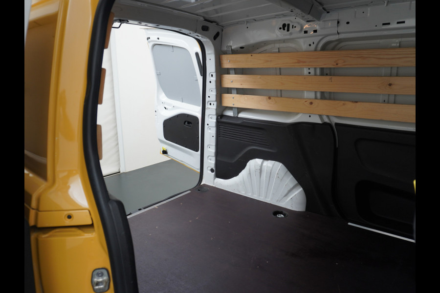 Opel Combo 1.5CDTI EURO 6 3-Persoons Airco Cruise Control Bluetooth Elektr.ramen Elektr.spiegels+Verwarmd Centr.Vergr+ab. L1H1 Edition Schuifdeur Betonplex vloer Lat om Lat betimmering Origineel Nederlandse Auto