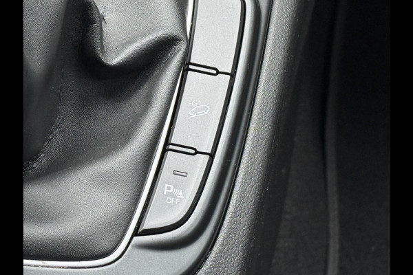 Hyundai Kona BWJ 2018 | 1.0T 120PK Comfort | CLIMA | CAMERA | CARPLAY | CRUISE | NAVI |