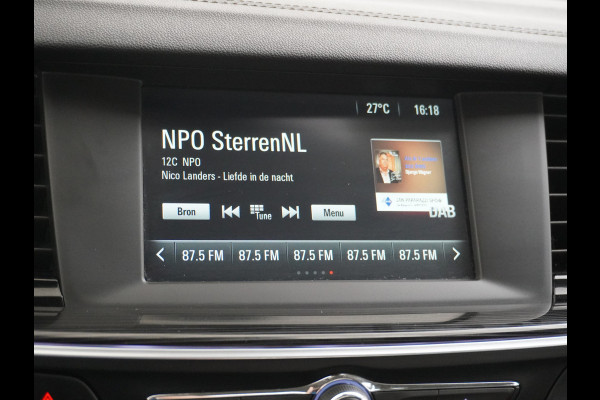 Opel Insignia Grand Sport 1.5T 165PK Leder AGR-Comfort Stoelen Camera Navi Apple Carplay Android Pdc Trekhaak LED Ecc Cruise Control Business  Regen-Lichtsensor Sensor dodehoek Verkeersbordlezer Rijstrooksensor 1e Eigenaar Origineel Nederlandse Auto