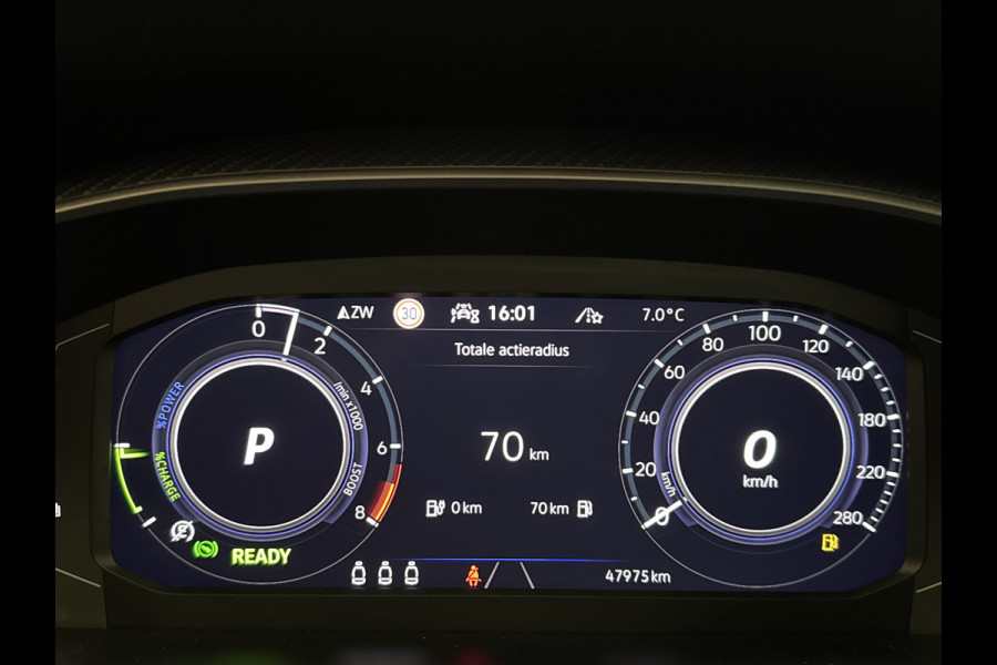 Volkswagen Arteon Shooting Brake eHYBRID 218PK DSG R-LINE BUSINESS+ TREKHAAK/360CAMERA/PANORAMADAK