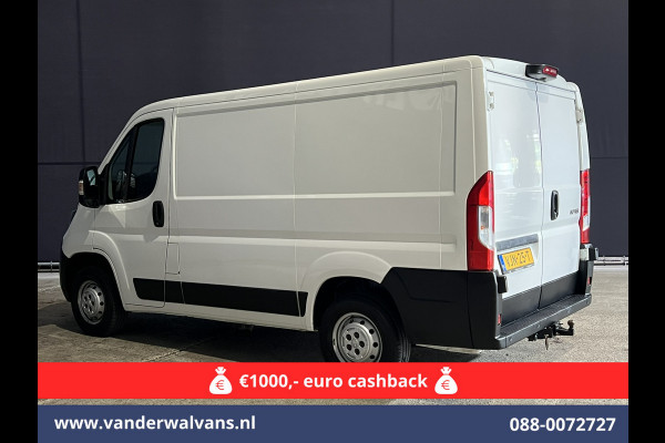 Peugeot Boxer 2.2 BlueHDi 120pk L1H1 Euro6 Airco | Camera | Navigatie | Trekhaak | Cruisecontrol Parkeersensoren, Bijrijdersbank