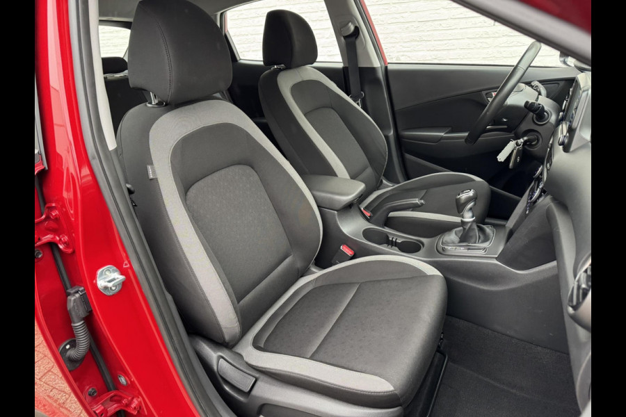 Hyundai Kona 1.0T Essence Climate control Cruise Navi Apple / Android DAB Krell audio