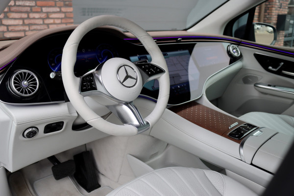 Mercedes-Benz EQE SUV 350+ AMG Line 91 kWh | Hyperscreen | Achterasbesturing | Distronic+ | Surround Camera | Verwarmd Stuurwiel | Digital Light | Keyless Go | Parfumering | 22kW | Memory |