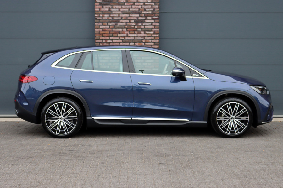 Mercedes-Benz EQE SUV 350+ AMG Line 91 kWh | Hyperscreen | Achterasbesturing | Distronic+ | Surround Camera | Verwarmd Stuurwiel | Digital Light | Keyless Go | Parfumering | 22kW | Memory |