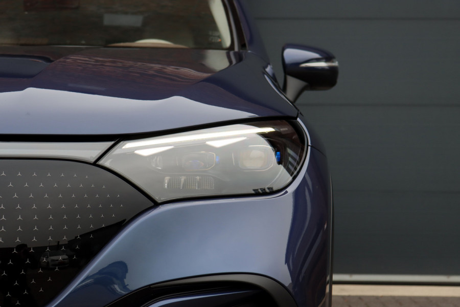 Mercedes-Benz EQE SUV 350+ AMG Line 91 kWh | Hyperscreen | Achterasbesturing | Distronic+ | Surround Camera | Verwarmd Stuurwiel | Digital Light | Keyless Go | Parfumering | 22kW | Memory |