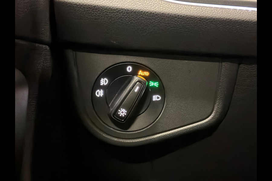 Volkswagen Taigo 1.0 TSI R-Line