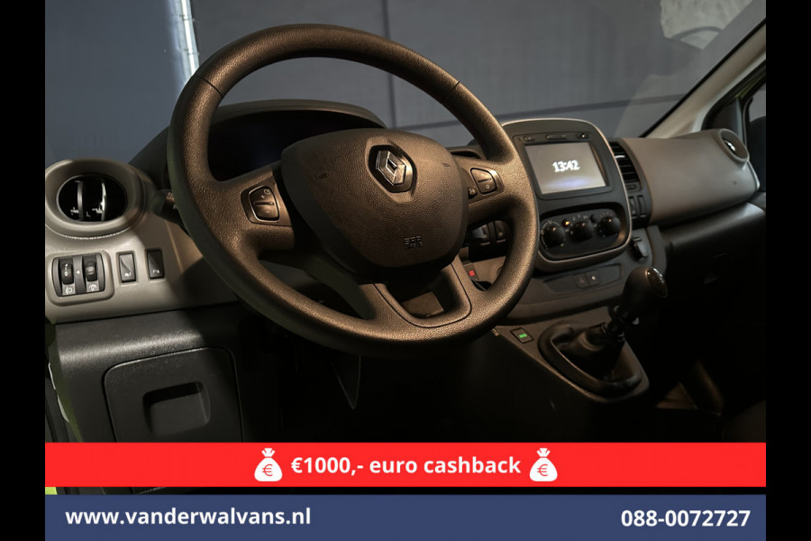 Renault Trafic 1.6 dCi L1H1 Euro6 Airco | Navigatie | Cruisecontrol | Trekhaak | Parkeersensoren Bijrijdersbank