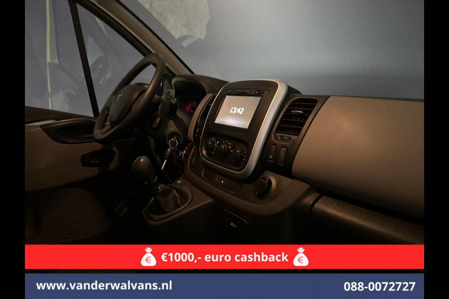 Renault Trafic 1.6 dCi L1H1 Euro6 Airco | Navigatie | Cruisecontrol | Trekhaak | Parkeersensoren Bijrijdersbank