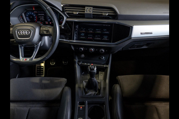 Audi Q3 35 TFSI Business Edition / 150pk / Keyless / Apple Carplay / Stoelverwarming /
