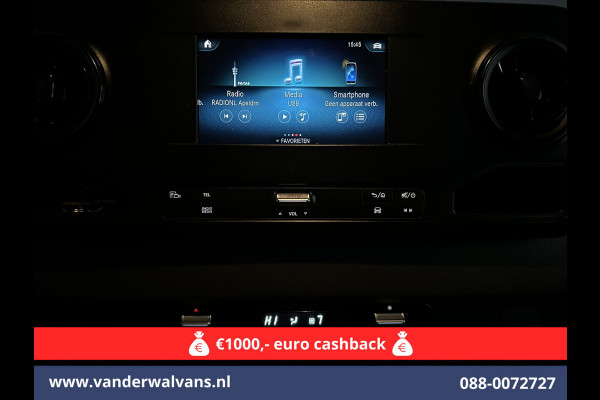 Mercedes-Benz Sprinter 316 CDI 163 pk L2H2 Euro6 Airco | 2800kg Trekhaak | Camera | Apple Carplay | Parkeersensoren inklapbare spiegels, standkachel, cruisecontrol, MBUX, Android auto