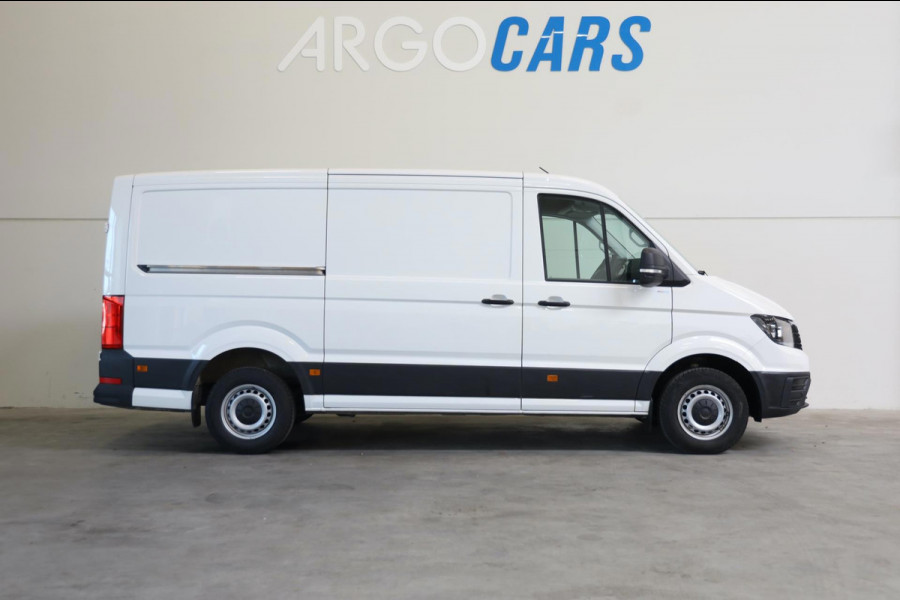 Volkswagen Crafter 35 2.0 TDI L3/H2 140PK AUTOMAAT CAMERA PDC AIRCO NAVI BJ 24 TOPSTAAT ALS NIEUW LEASE V/A 142,- p.m. INRUIL MOG