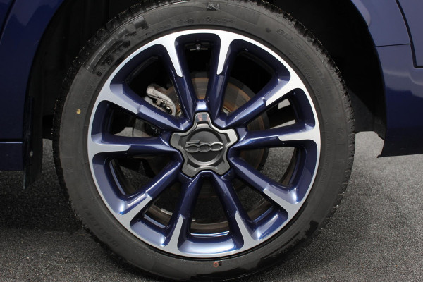 Fiat 500X Fiat 500X 1,4 Turbo 150pk Yacht Club Automaat | Leder | Navigatie | Audio | Canvas vouwdak | Adaptive Cruise Control | Camera | Dab | Led | 18" Lichtmetalen Velgen | Extra getint glas