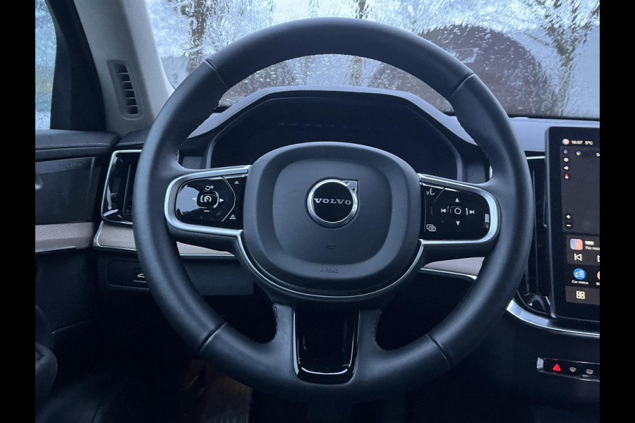 Volvo XC90 2.0 T8 Recharge AWD Ultra Dark 7-Persoons | Luchtvering | Vol Opties | Head-Up | Winterpakket | Harman & Kardon | Panoramadak | Memory Stoelen | Matrix-LED | 360 Camera | Rijklaar met Volledige Volvo Fabrieksgarantie