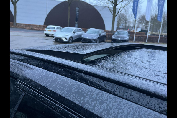 Volvo XC90 2.0 T8 Recharge AWD Ultra Dark 7-Persoons | Luchtvering | Vol Opties | Head-Up | Winterpakket | Harman & Kardon | Panoramadak | Memory Stoelen | Matrix-LED | 360 Camera | Rijklaar met Volledige Volvo Fabrieksgarantie