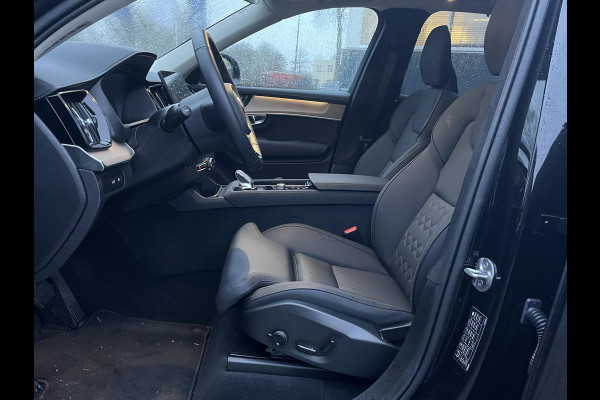 Volvo XC90 2.0 T8 Recharge AWD Ultra Dark 7-Persoons | Luchtvering | Vol Opties | Head-Up | Winterpakket | Harman & Kardon | Panoramadak | Memory Stoelen | Matrix-LED | 360 Camera | Rijklaar met Volledige Volvo Fabrieksgarantie