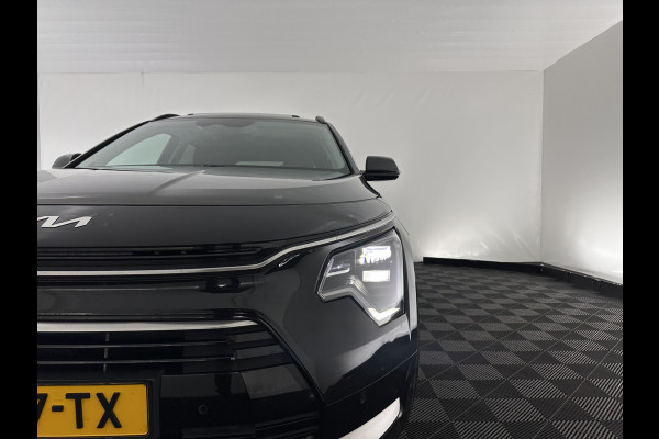 Kia Niro 1.6 GDi Hybrid Dynamic Plus Line HEV (INCL-BTW) Aut. *PANO | LEATHER | DIGI-COCKPIT | NAVI-FULLMAP | DAB | ADAPTIVE-CRUISE | CAMERA | HEATED-COMFORTSEATS | KEYLESS | PRIVACYGLASS | SHIFTPADDLES | CARPLAY |  HEAD-UP | ...
