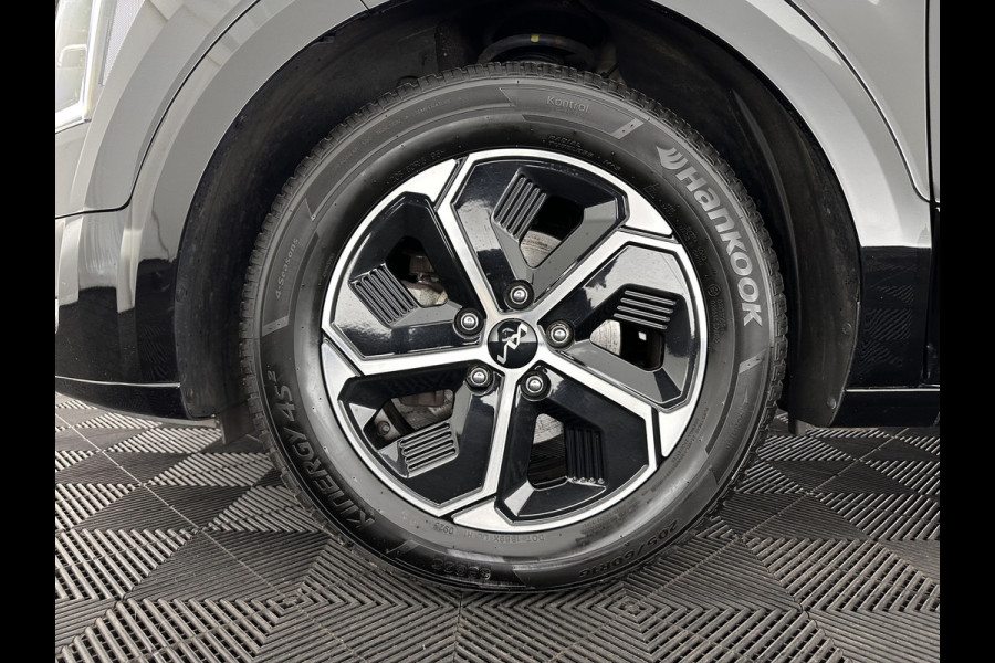 Kia Niro 1.6 GDi Hybrid Dynamic Plus Line HEV (INCL-BTW) Aut. *PANO | LEATHER | DIGI-COCKPIT | NAVI-FULLMAP | DAB | ADAPTIVE-CRUISE | CAMERA | HEATED-COMFORTSEATS | KEYLESS | PRIVACYGLASS | SHIFTPADDLES | CARPLAY |  HEAD-UP | ...