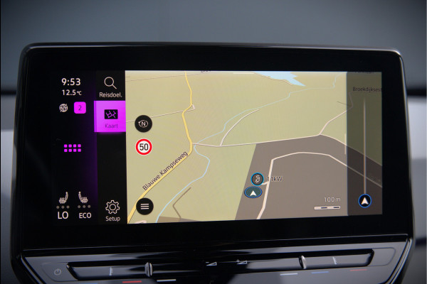 Volkswagen ID.3 First Plus 58 kWh | Stoelverwarming | Stuurverwarming | Camera | Adaptive Cruise Control | Navigatie | Keyless | Parkeersensoren | LED | Apple Carplay | BTW | NAP |