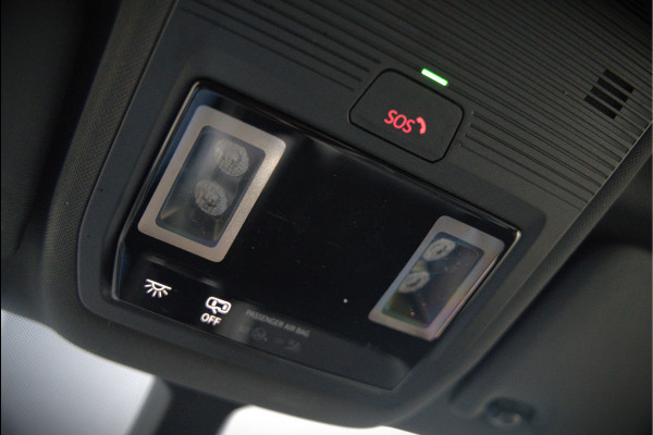 Volkswagen ID.3 First Plus 58 kWh | Stoelverwarming | Stuurverwarming | Camera | Adaptive Cruise Control | Navigatie | Keyless | Parkeersensoren | LED | Apple Carplay | BTW | NAP |