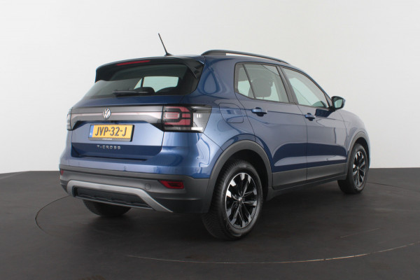 Volkswagen T-Cross 1.0 TSI Life Achteruitrijcamera/Adapt.cruise/all season banden/Reef Blue metallic